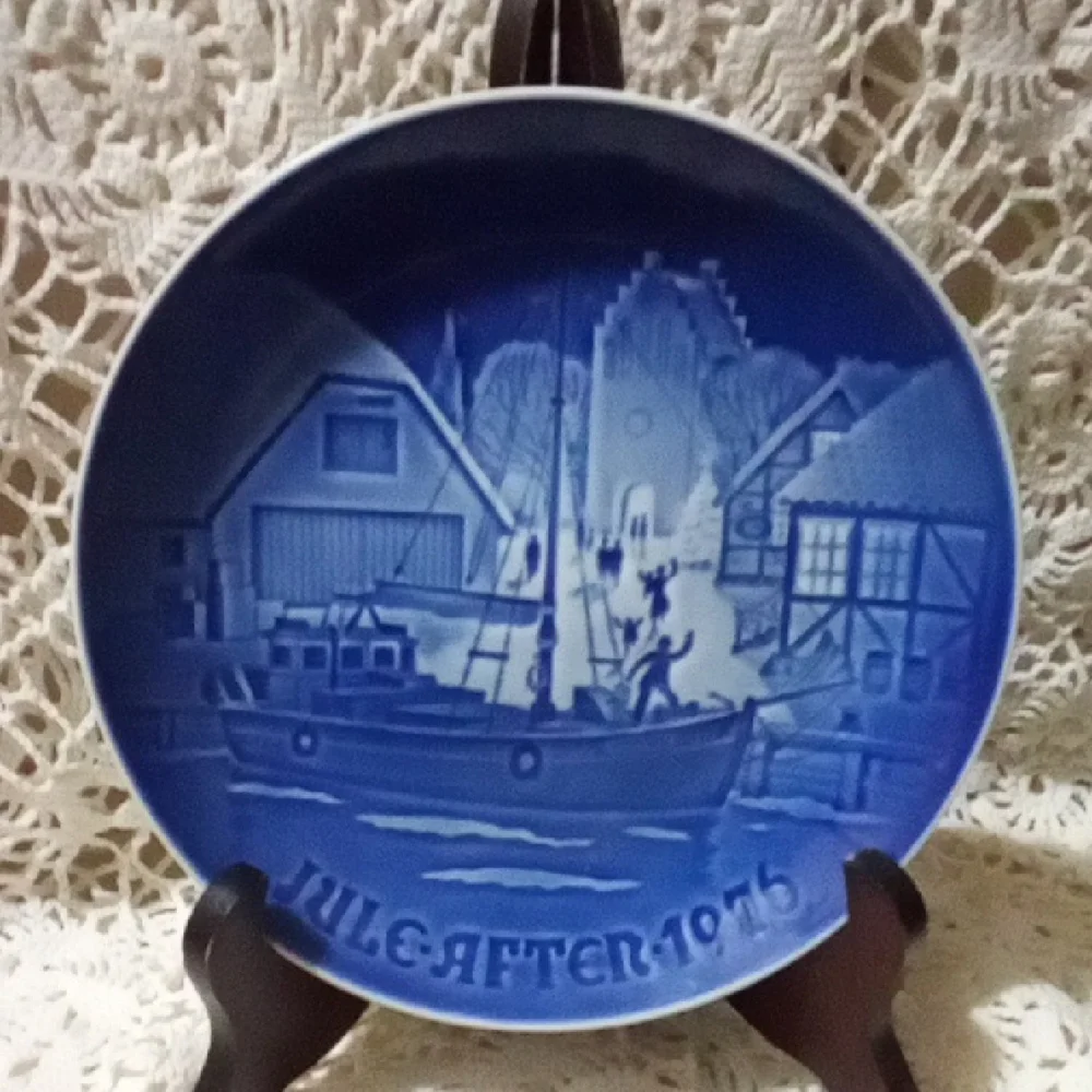 Blue Plate 1976